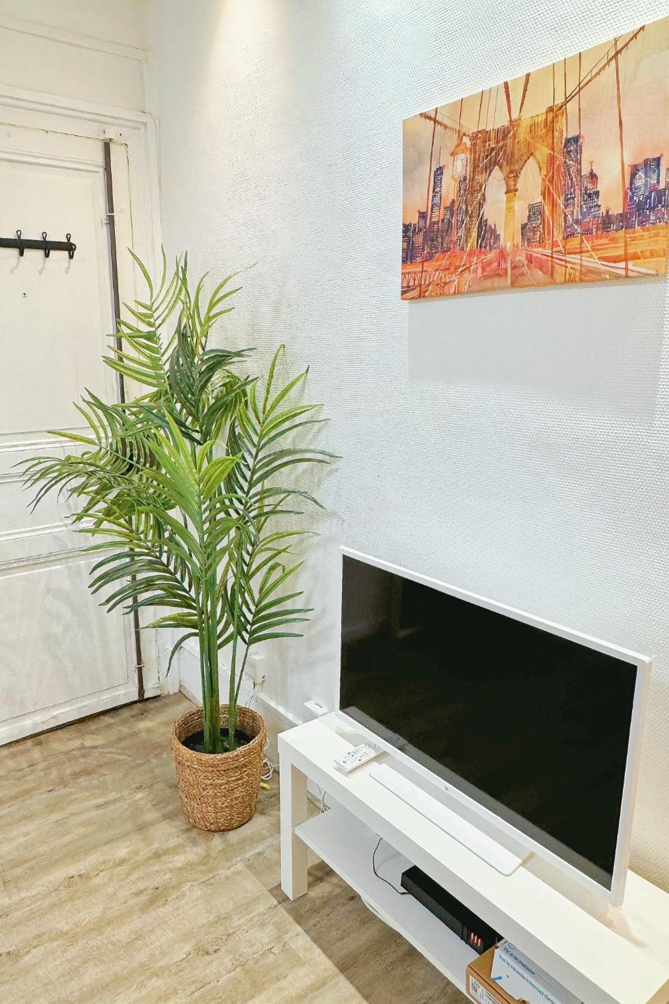 2 Minutes Metro Pasteur Paris 15Th Cosy Apartment Free Parking Eksteriør bilde